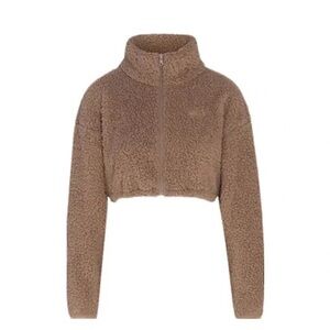 SKIMS Sherpa Teddy Zip Up Crop Jacket